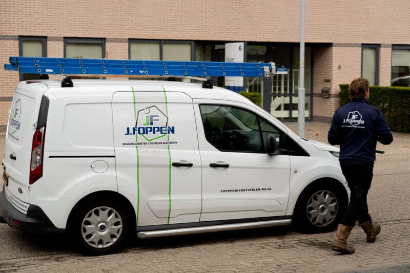 J. Foppen Dienstverlening - Specialist in professionele reiniging en bescherming van bedrijfspanden.